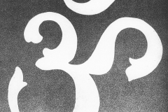 aum-b-w-agnachakra_ful