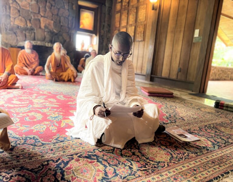 Welcoming Sadhaka Sabanatha, Our Newest Monk!